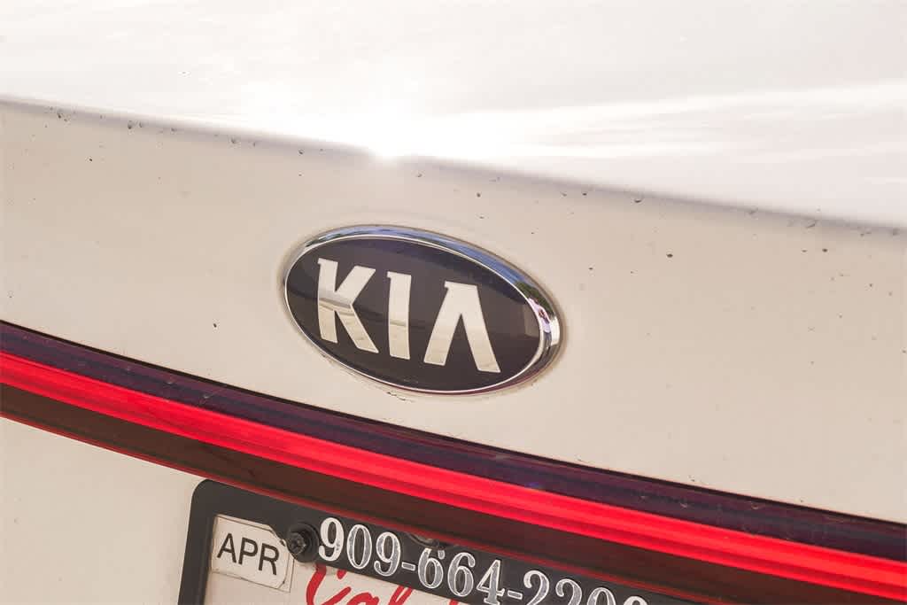 Thumbnail: 2019 Kia Forte - 10