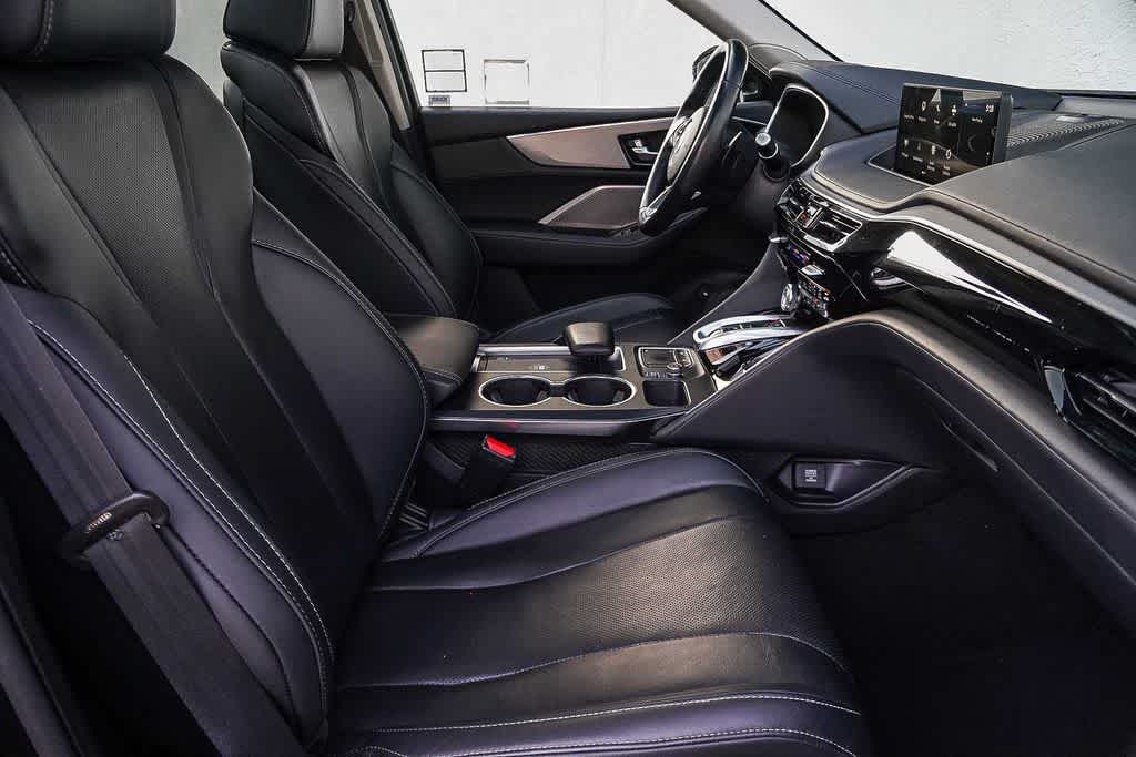 Thumbnail: 2023 Acura MDX - 19