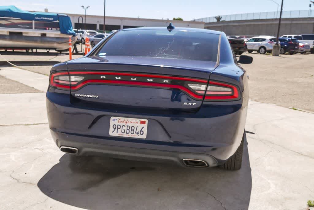 Thumbnail: 2015 Dodge Charger - 8