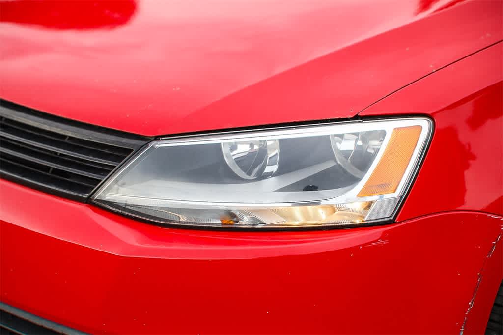 Thumbnail: 2012 Volkswagen Jetta - 7