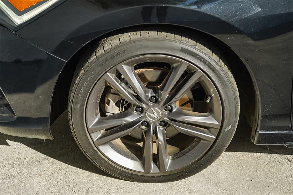 Thumbnail: 2023 Acura Integra - 10