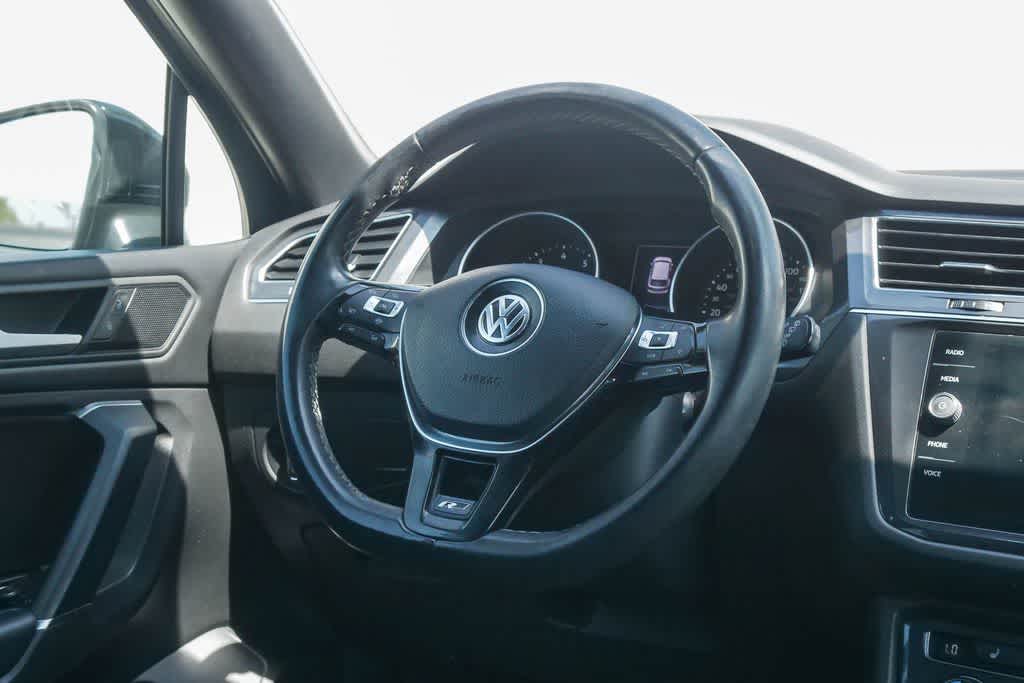 Thumbnail: 2020 Volkswagen Tiguan - 13