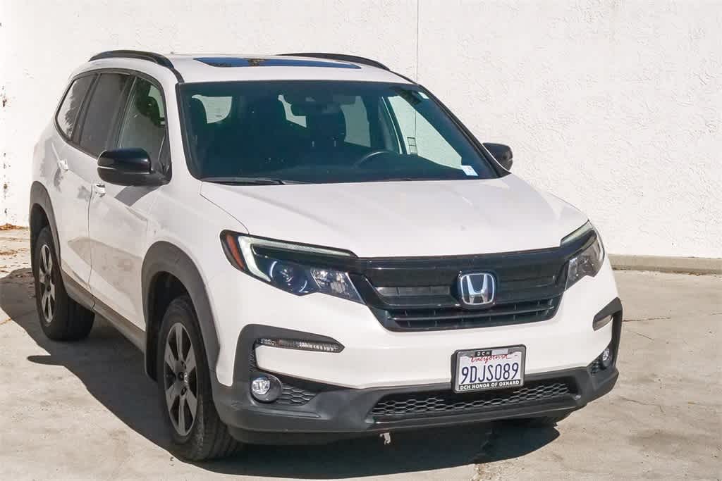2022 Honda Pilot TrailSport photo 2