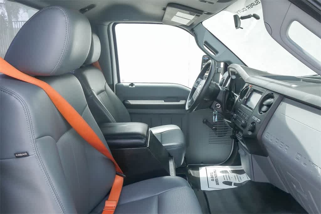 Thumbnail: 2013 Ford Econoline - 11