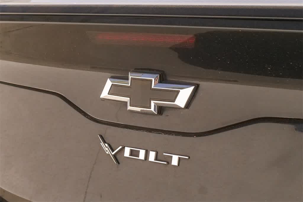 Thumbnail: 2017 Chevrolet Volt - 11