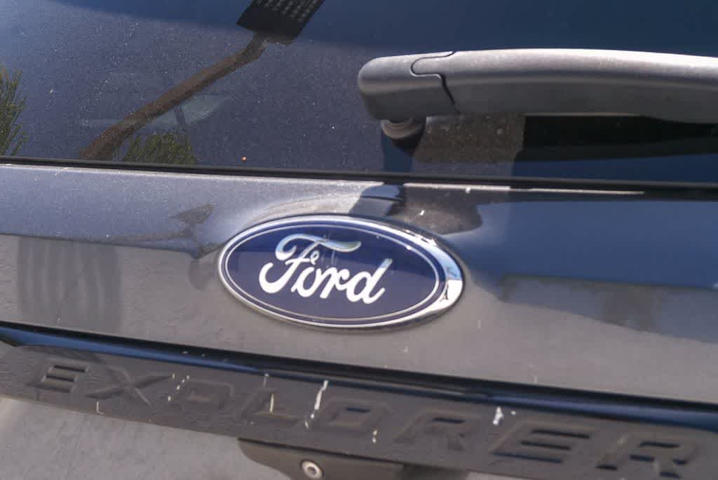 Thumbnail: 2019 Ford Explorer - 11