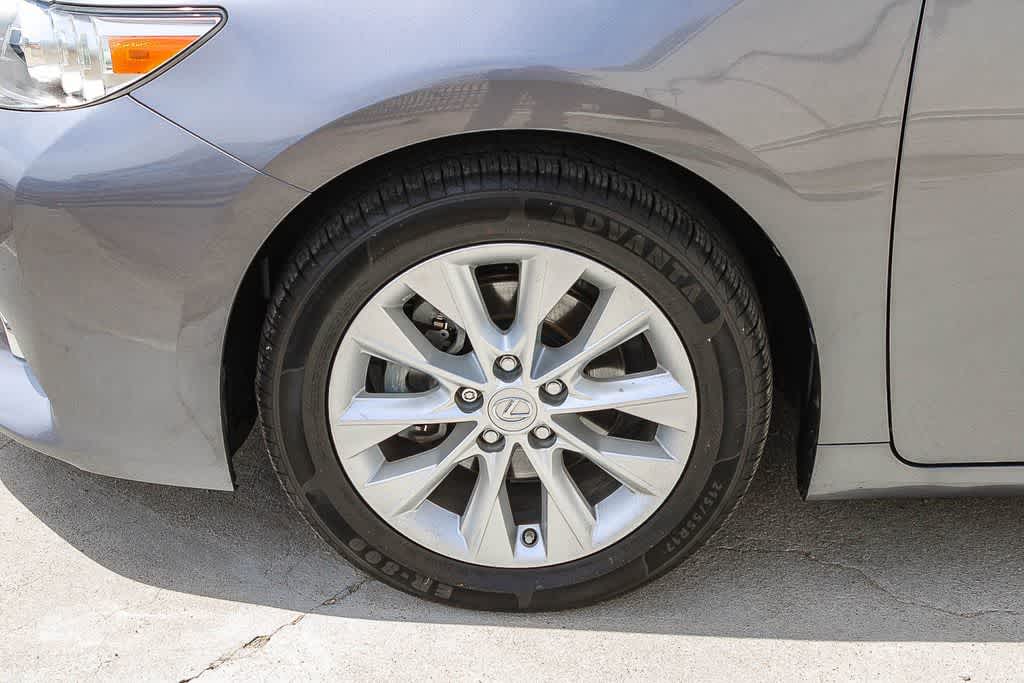 Thumbnail: 2014 Lexus ES - 5