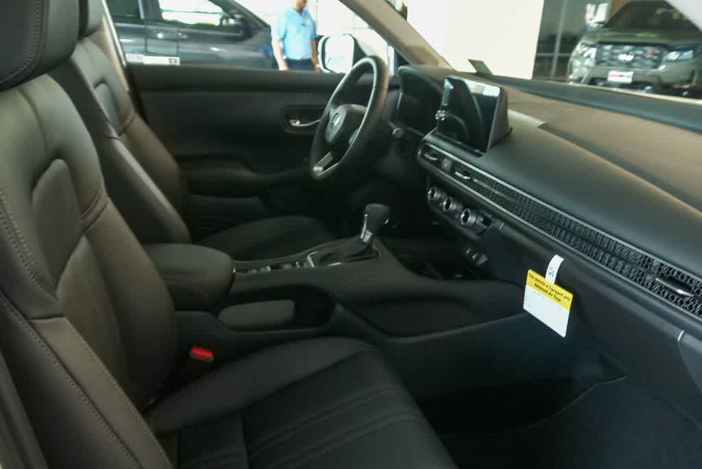 Thumbnail: 2026 Honda HR-V - 15