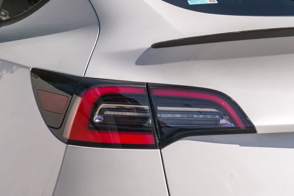 Thumbnail: 2020 Tesla Model Y - 10