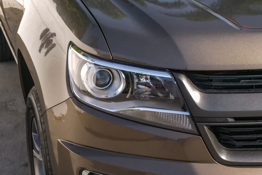 Thumbnail: 2016 Chevrolet Colorado - 4