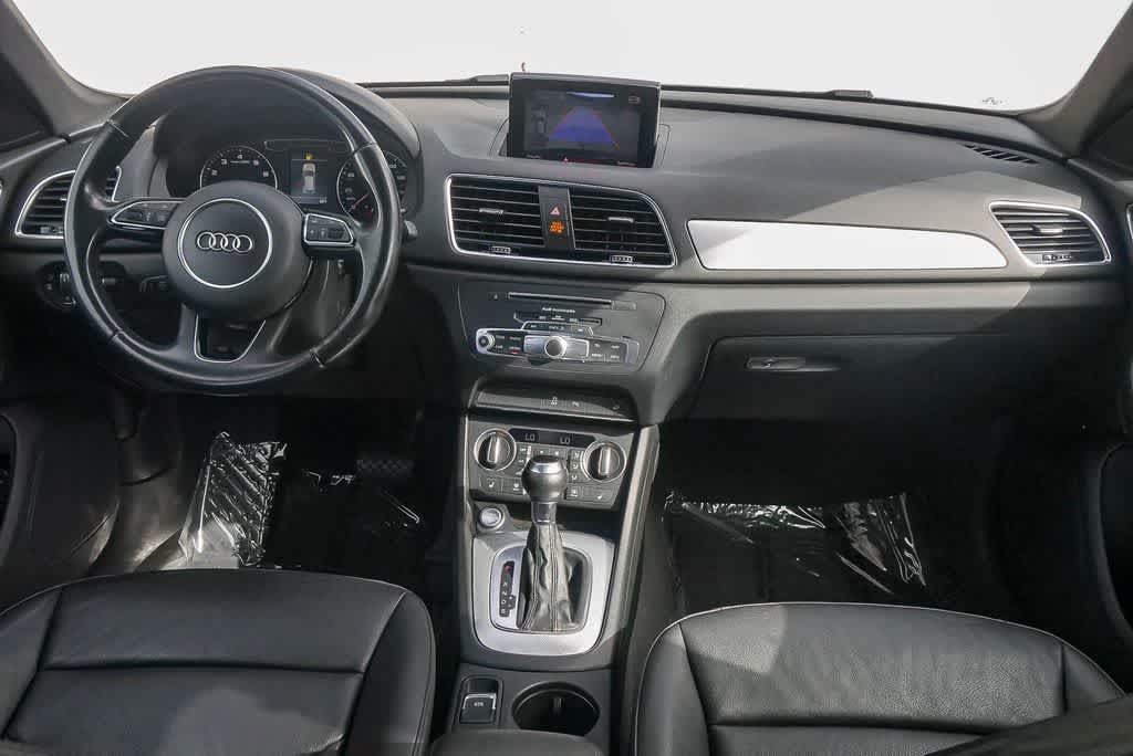 Thumbnail: 2016 Audi Q3 - 11