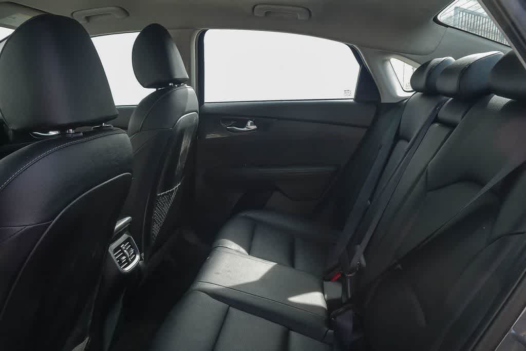 Thumbnail: 2020 Kia Forte - 15