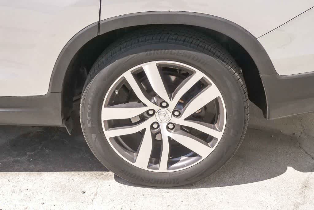 Thumbnail: 2018 Honda Pilot - 6