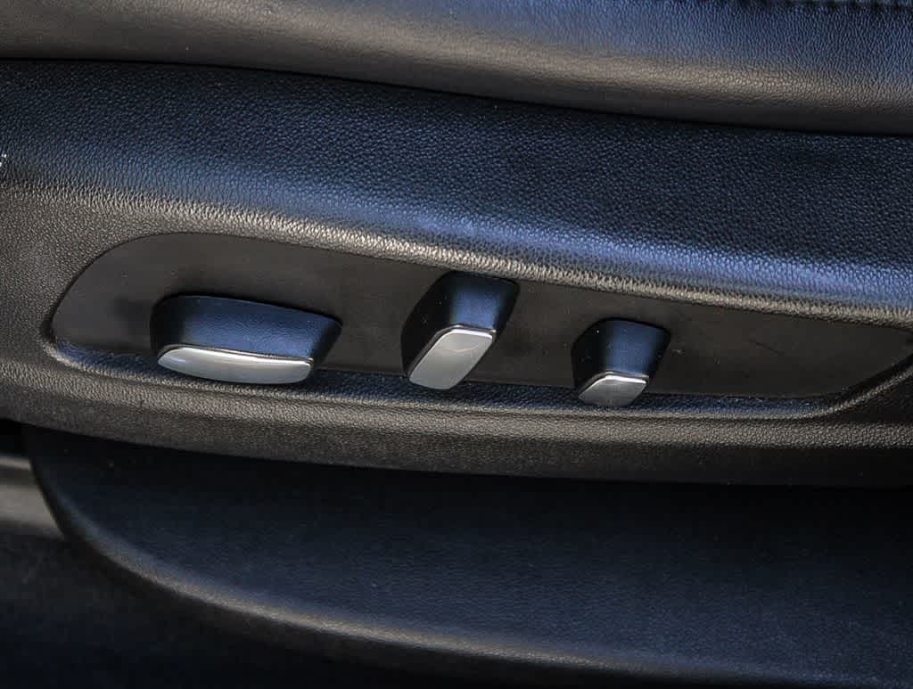 Thumbnail: 2019 Cadillac XT5 - 18