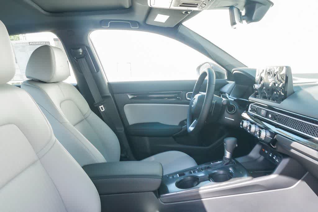 Thumbnail: 2026 Honda Civic - 15
