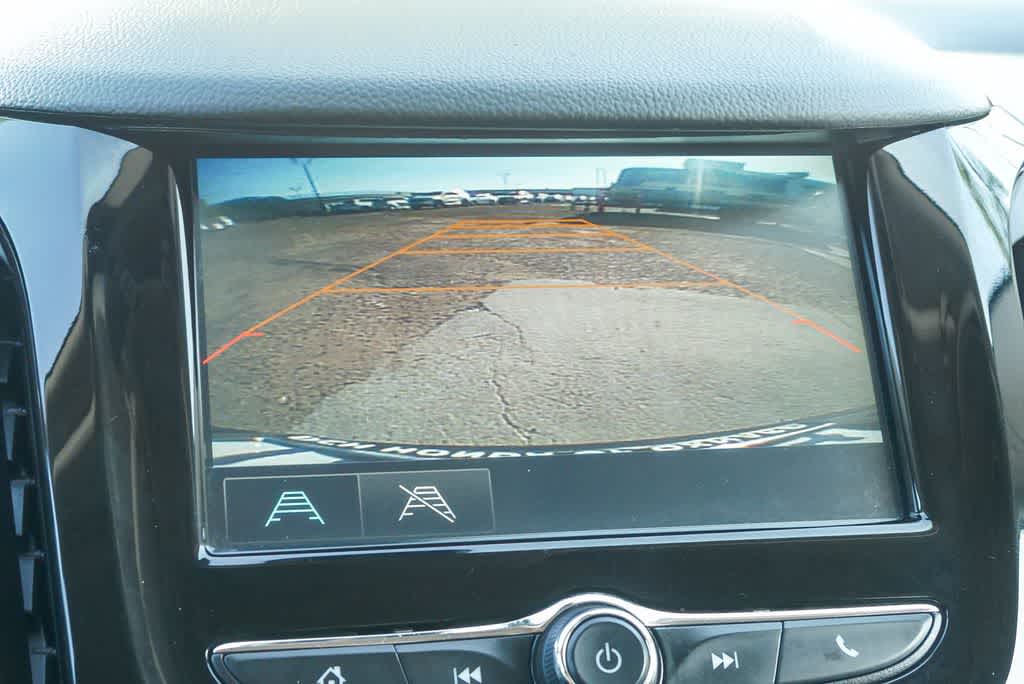 Thumbnail: 2017 Chevrolet Cruze - 20