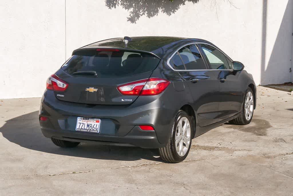 Thumbnail: 2017 Chevrolet Cruze - 7