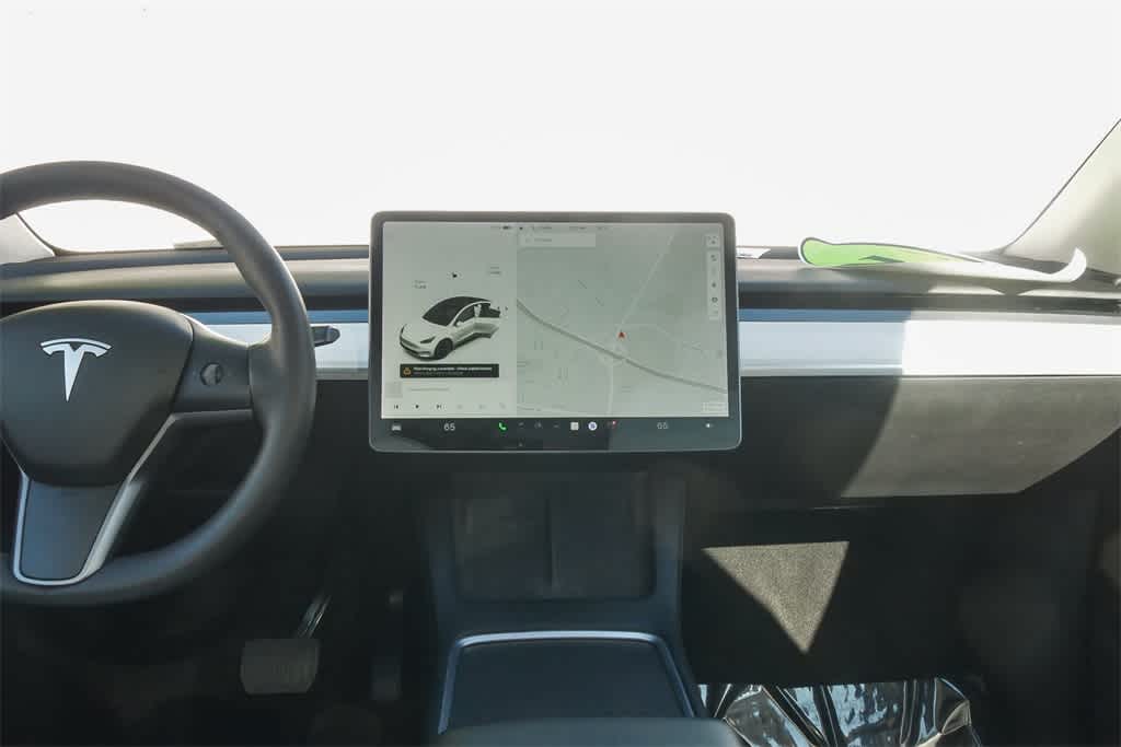 Thumbnail: 2022 Tesla Model Y - 12