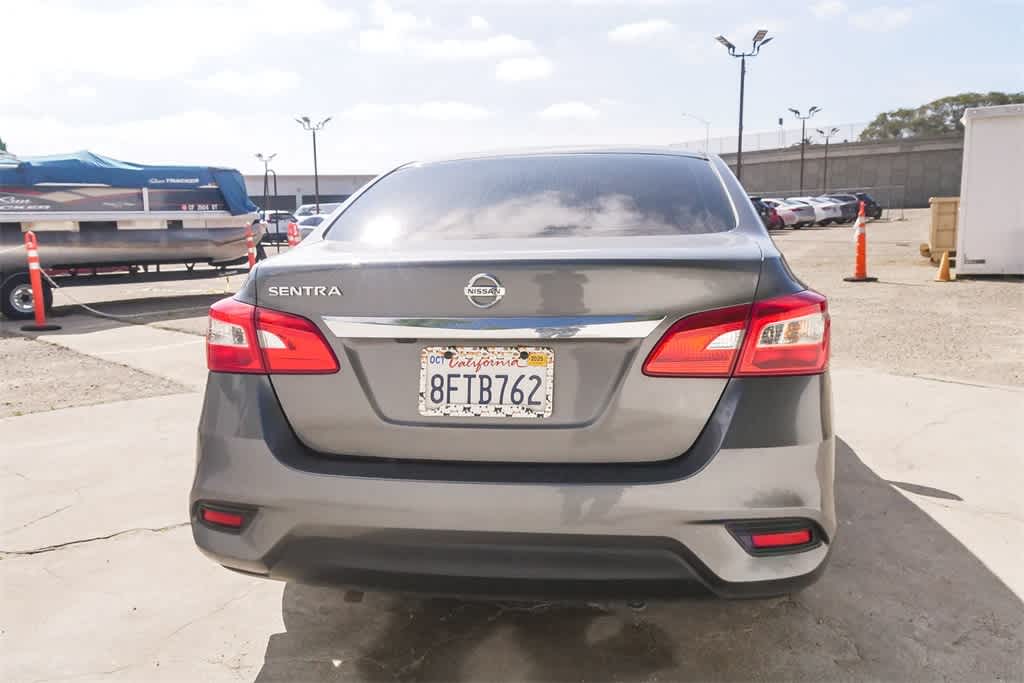 Thumbnail: 2019 Nissan Sentra - 8