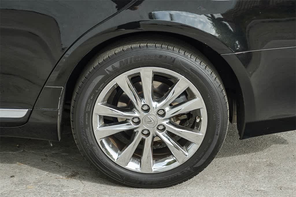 Thumbnail: 2012 Lexus ES - 11