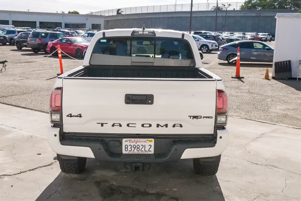 Thumbnail: 2019 Toyota Tacoma - 8