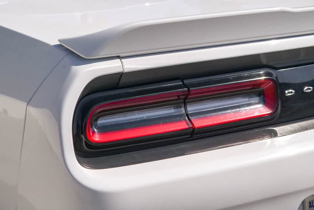 Thumbnail: 2016 Dodge Challenger - 10