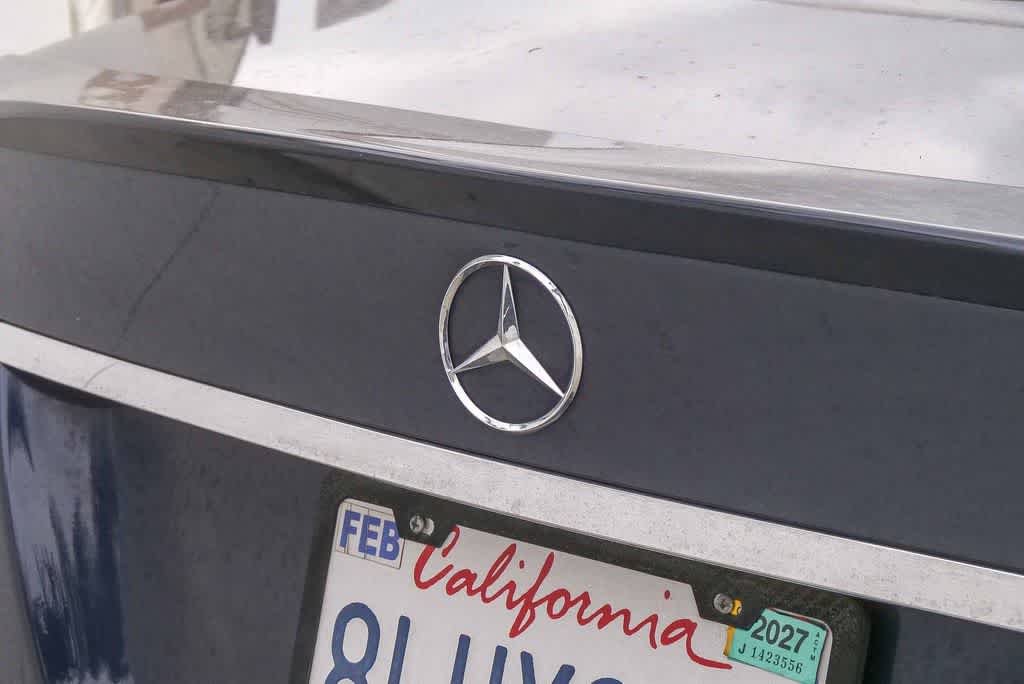 Thumbnail: 2013 Mercedes-Benz C-Class - 11