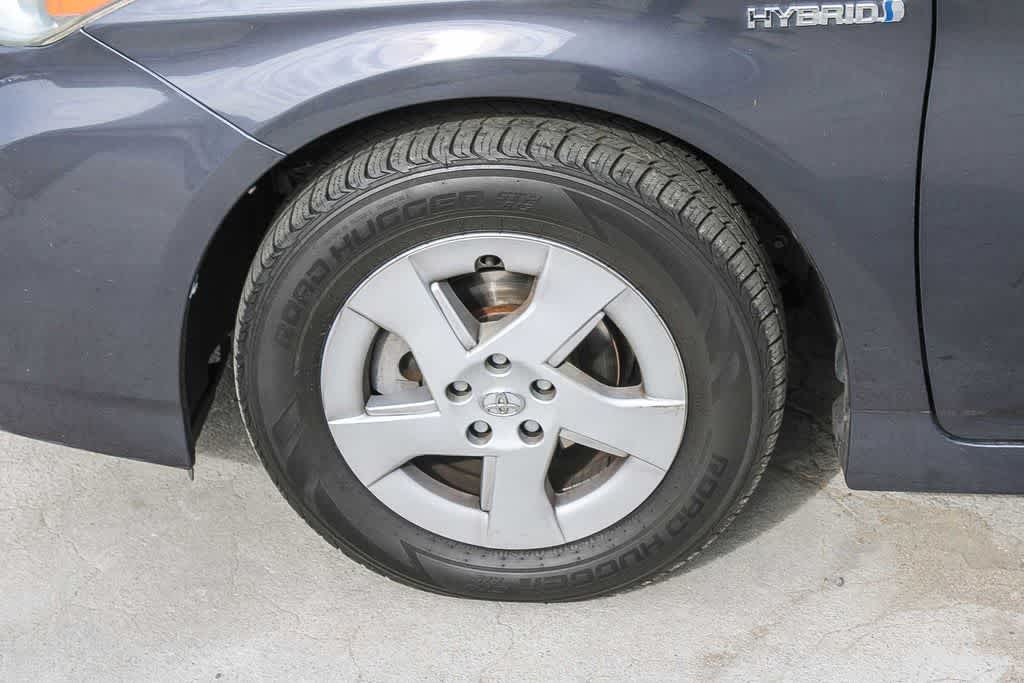 Thumbnail: 2011 Toyota Prius - 5