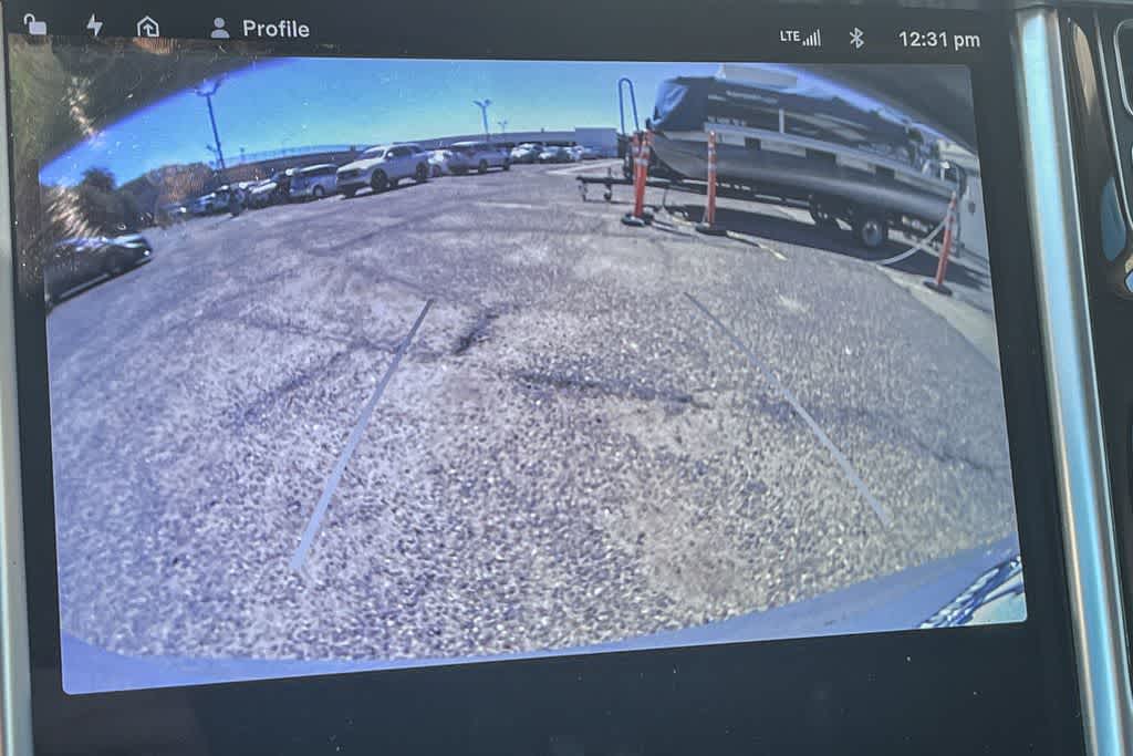 Thumbnail: 2013 Tesla Model S - 21