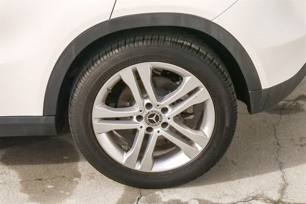 Thumbnail: 2019 Mercedes-Benz GLA - 6