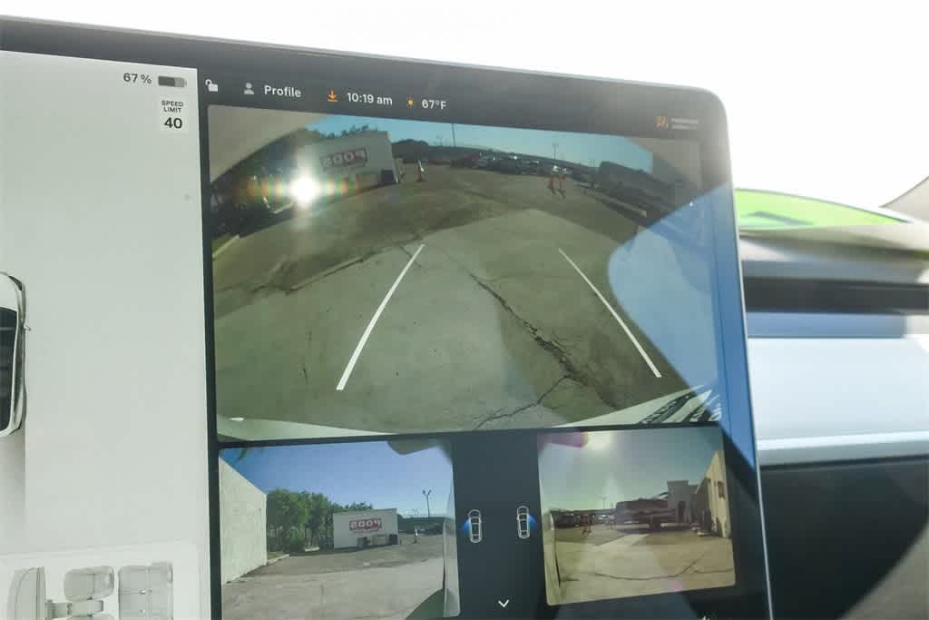 Thumbnail: 2022 Tesla Model Y - 22