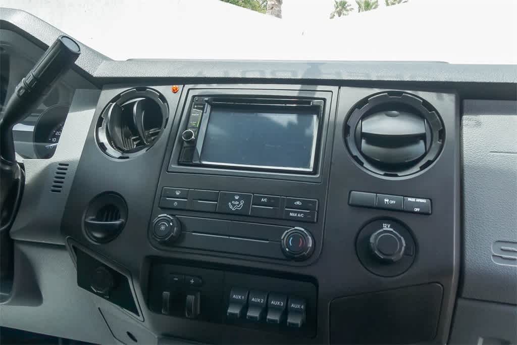 Thumbnail: 2013 Ford Econoline - 13