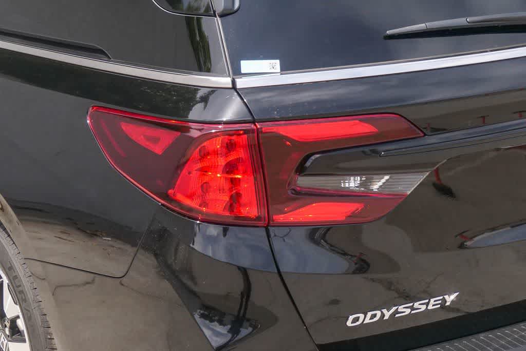 Thumbnail: 2026 Honda Odyssey - 10