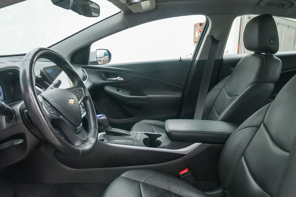 Thumbnail: 2019 Chevrolet Volt - 17