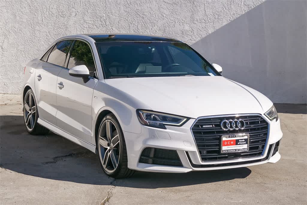 Thumbnail: 2017 Audi A3 - 3