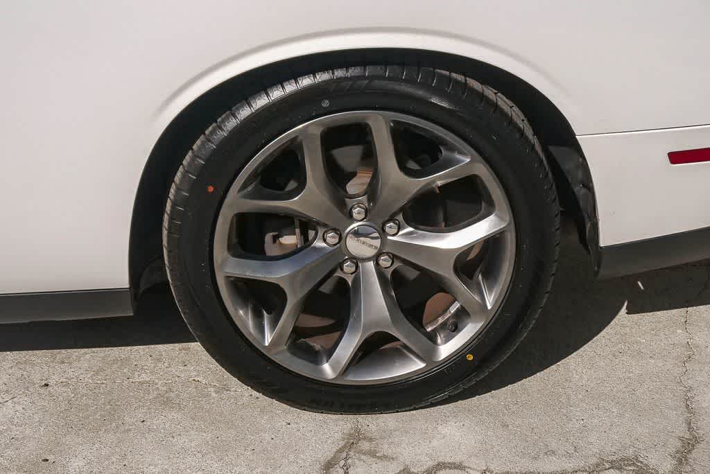 Thumbnail: 2016 Dodge Challenger - 6