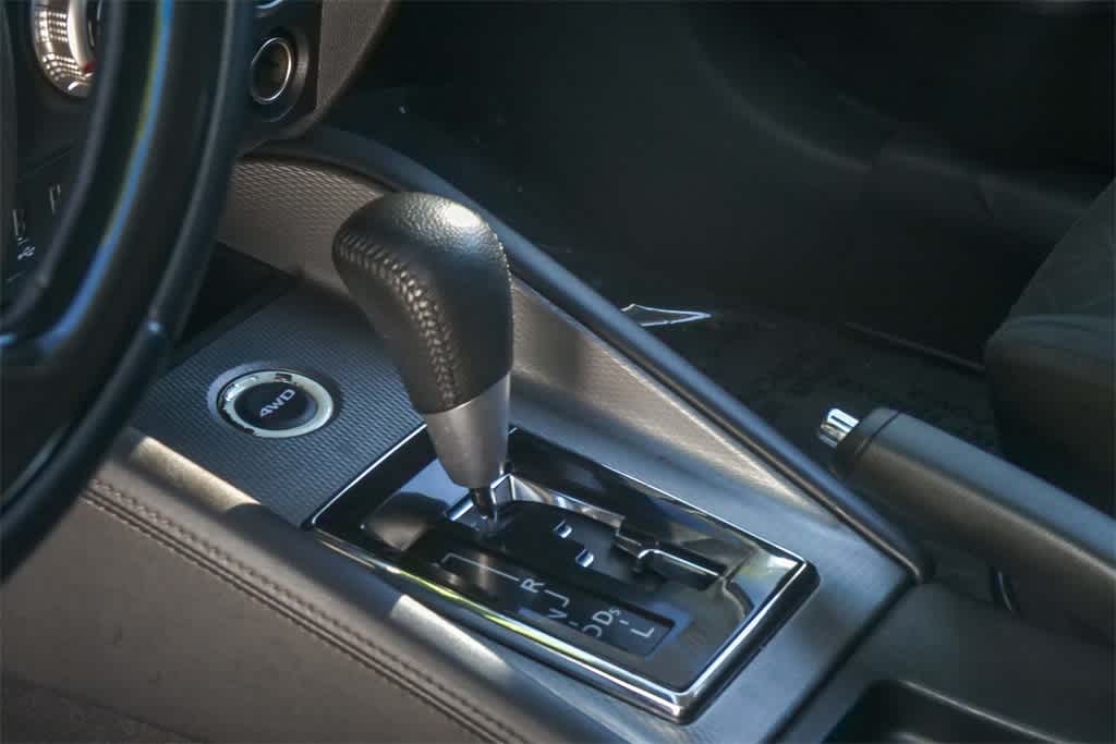 Thumbnail: 2021 Mitsubishi Outlander Sport - 21