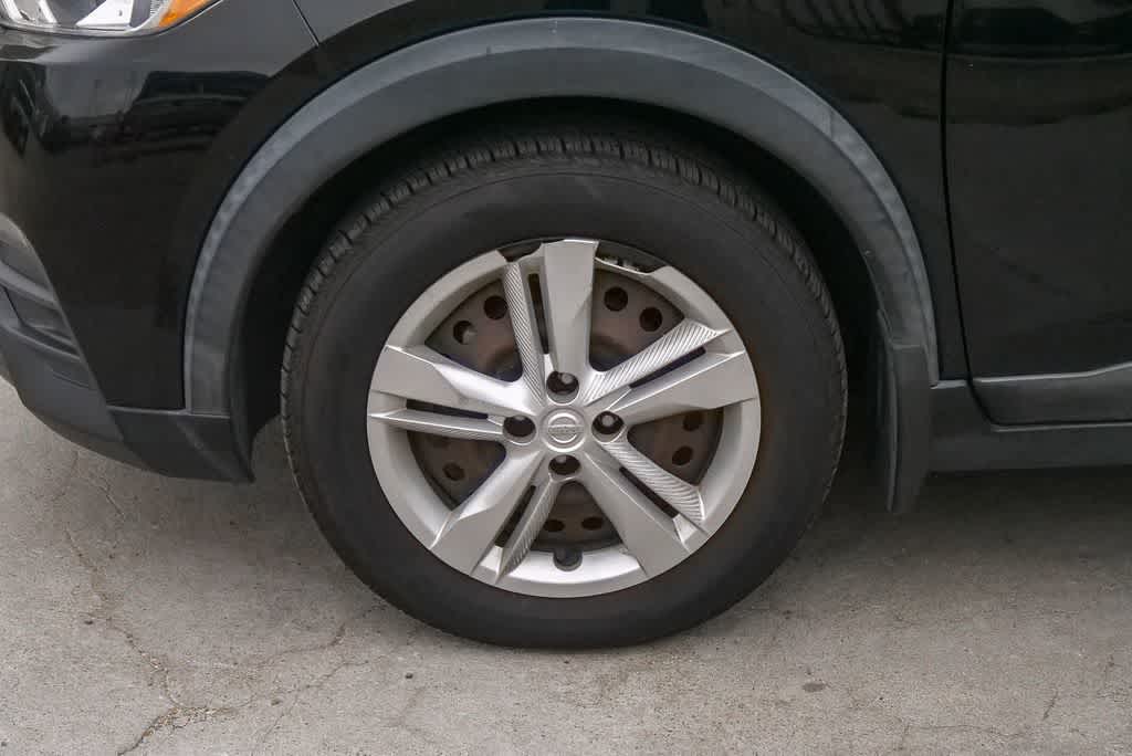 Thumbnail: 2019 Nissan Kicks - 6