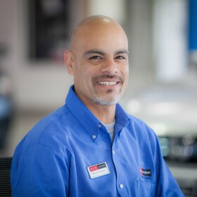 Staff member Martin from 43817803a158