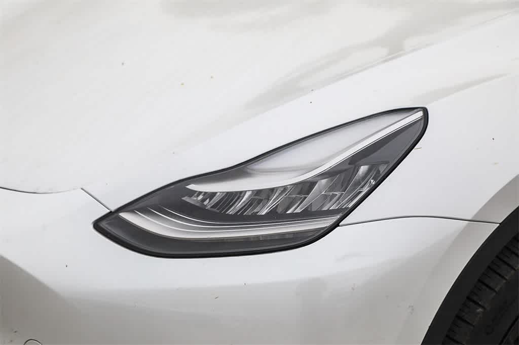 Thumbnail: 2020 Tesla Model Y - 7