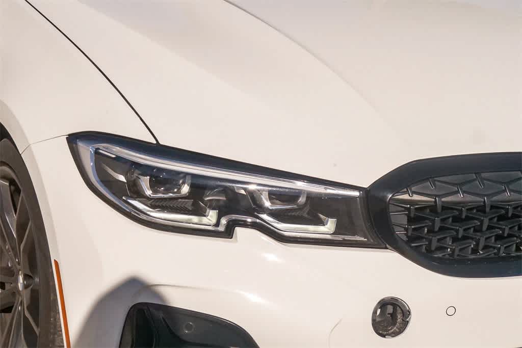 Thumbnail: 2021 BMW 3 Series - 4