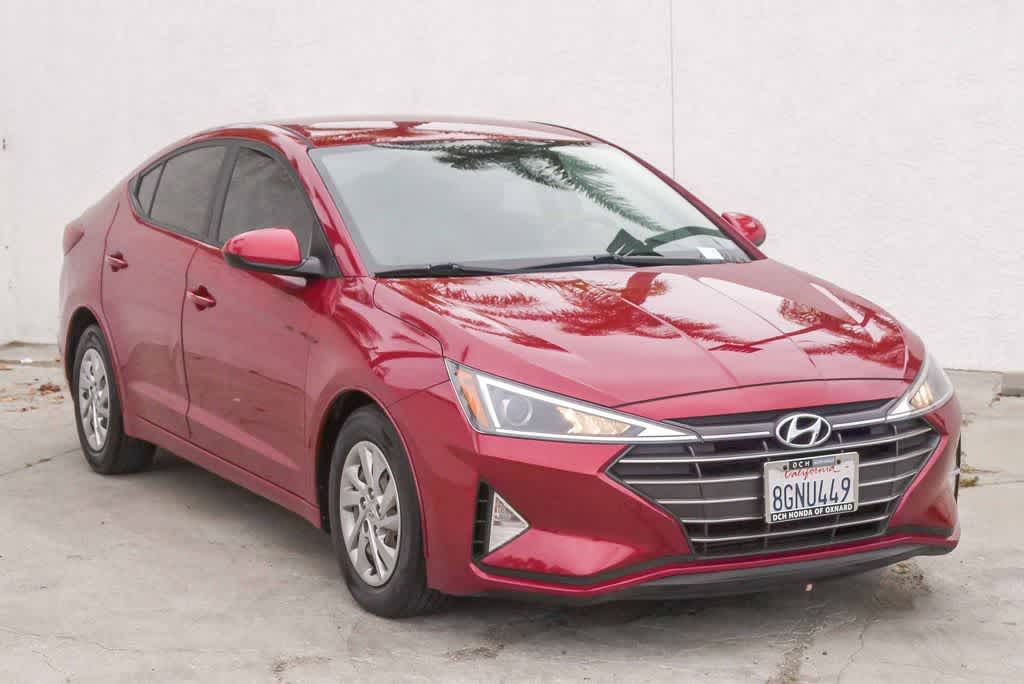 Thumbnail: 2019 Hyundai Elantra - 3