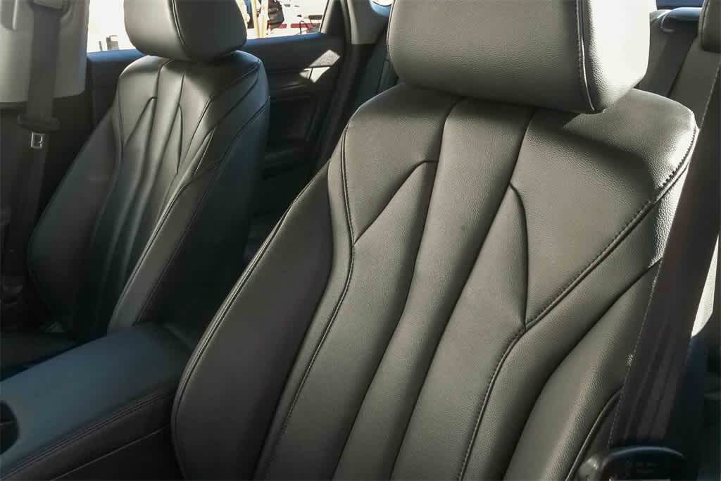 Thumbnail: 2025 Acura Integra - 21