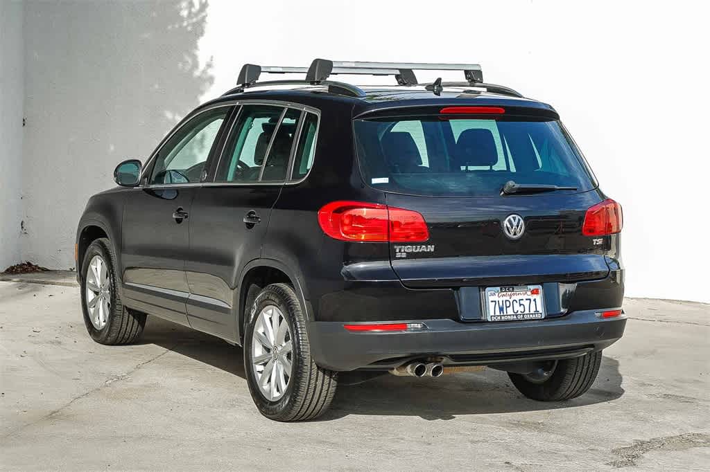 Thumbnail: 2017 Volkswagen Tiguan - 6
