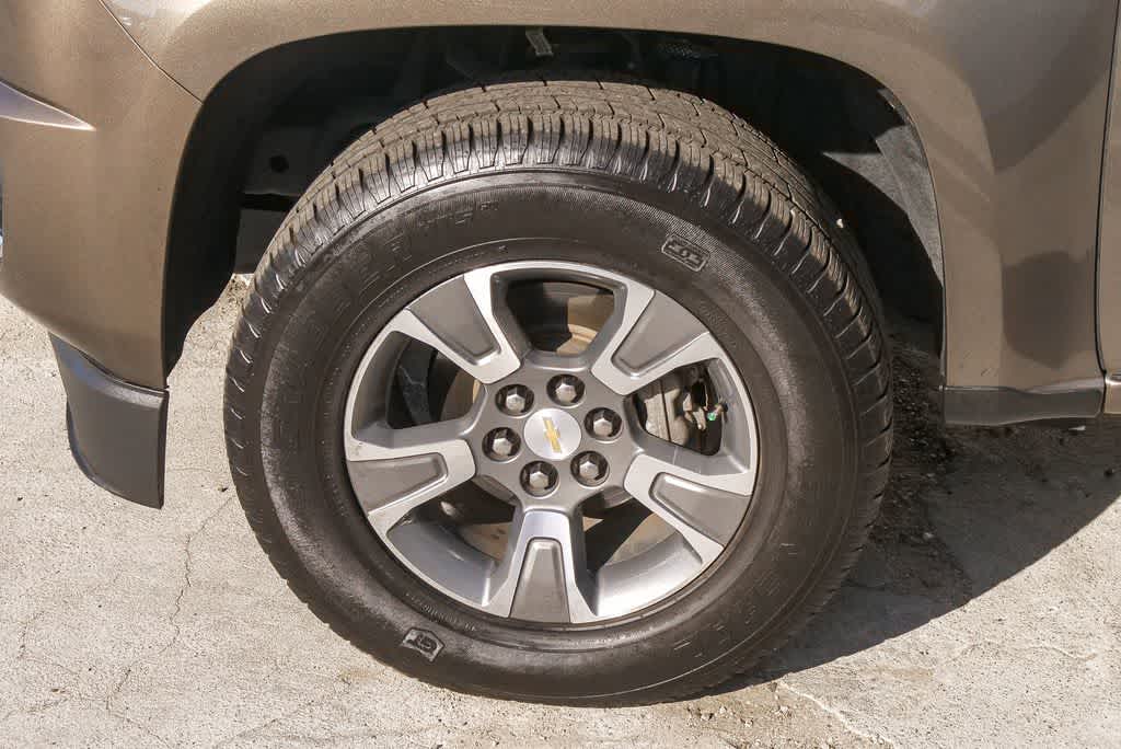 Thumbnail: 2016 Chevrolet Colorado - 5