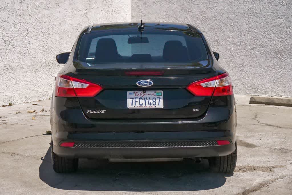 Thumbnail: 2014 Ford Focus - 8