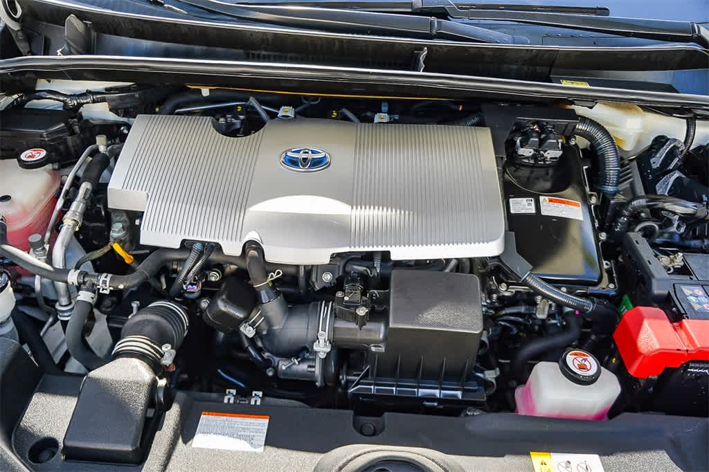 Thumbnail: 2016 Toyota Prius - 29