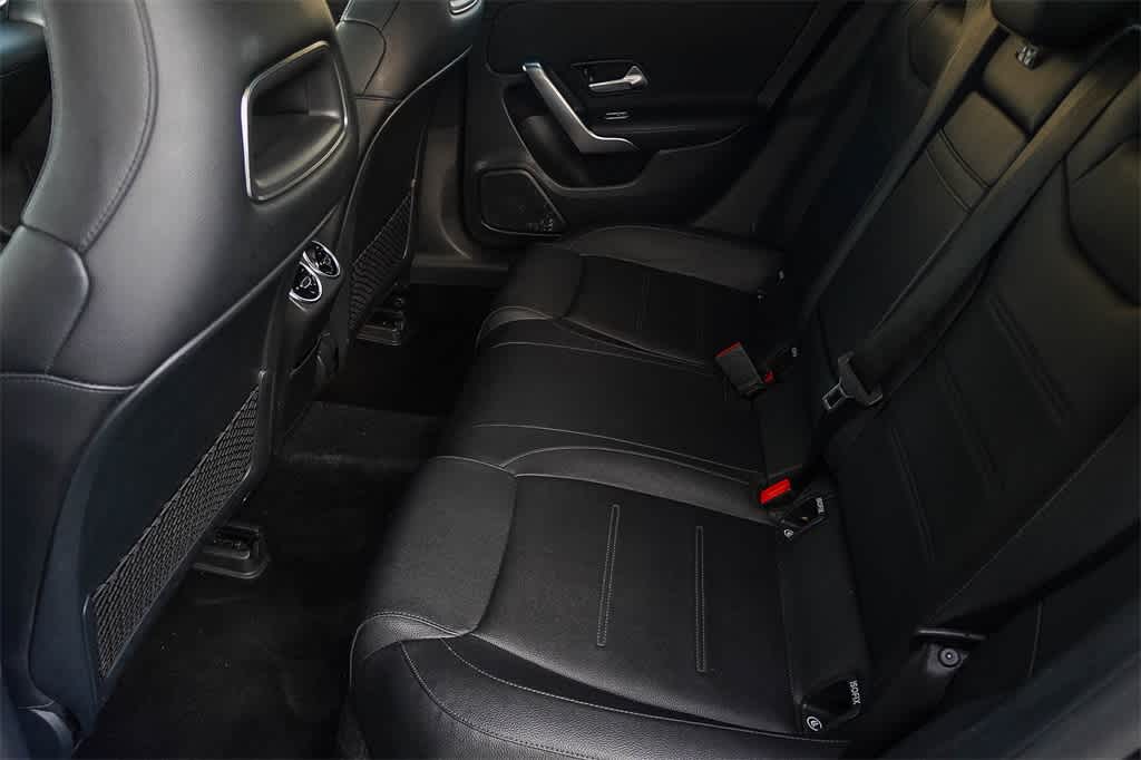 Thumbnail: 2020 Mercedes-Benz CLA - 18