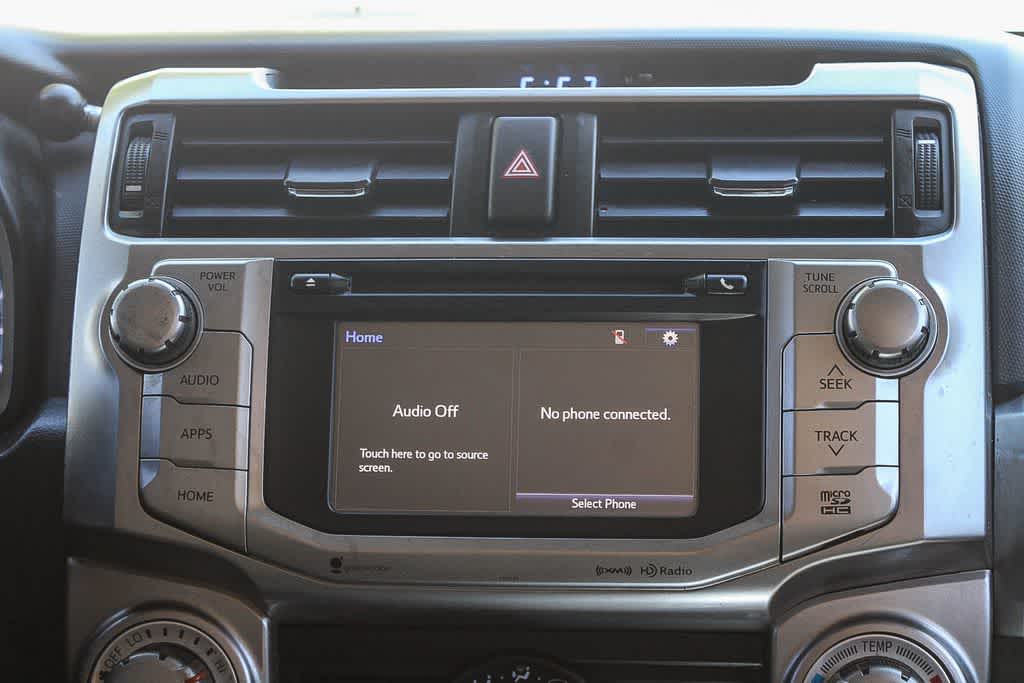 Thumbnail: 2017 Toyota 4Runner - 12