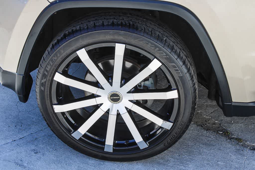 Thumbnail: 2014 Jeep Grand Cherokee - 5